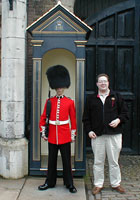 Beefeater und Gehrloser in England