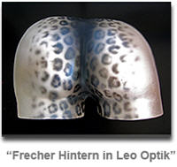 frecher Hintern in Leo-Optik